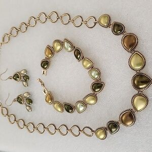 Necklace, Bracelet & Earrings Set All 3 sold together